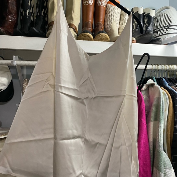 Banana Republic spaghetti strap top - Picture 2 of 3